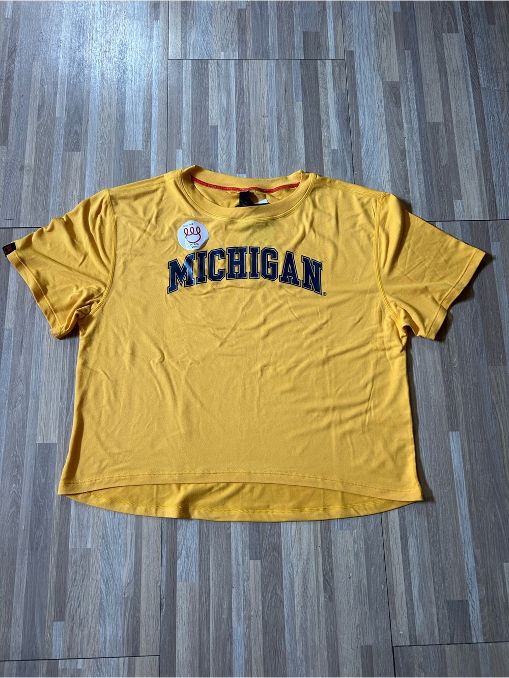 NWT Michigan Women's Maize Cropped Tee Size Medium